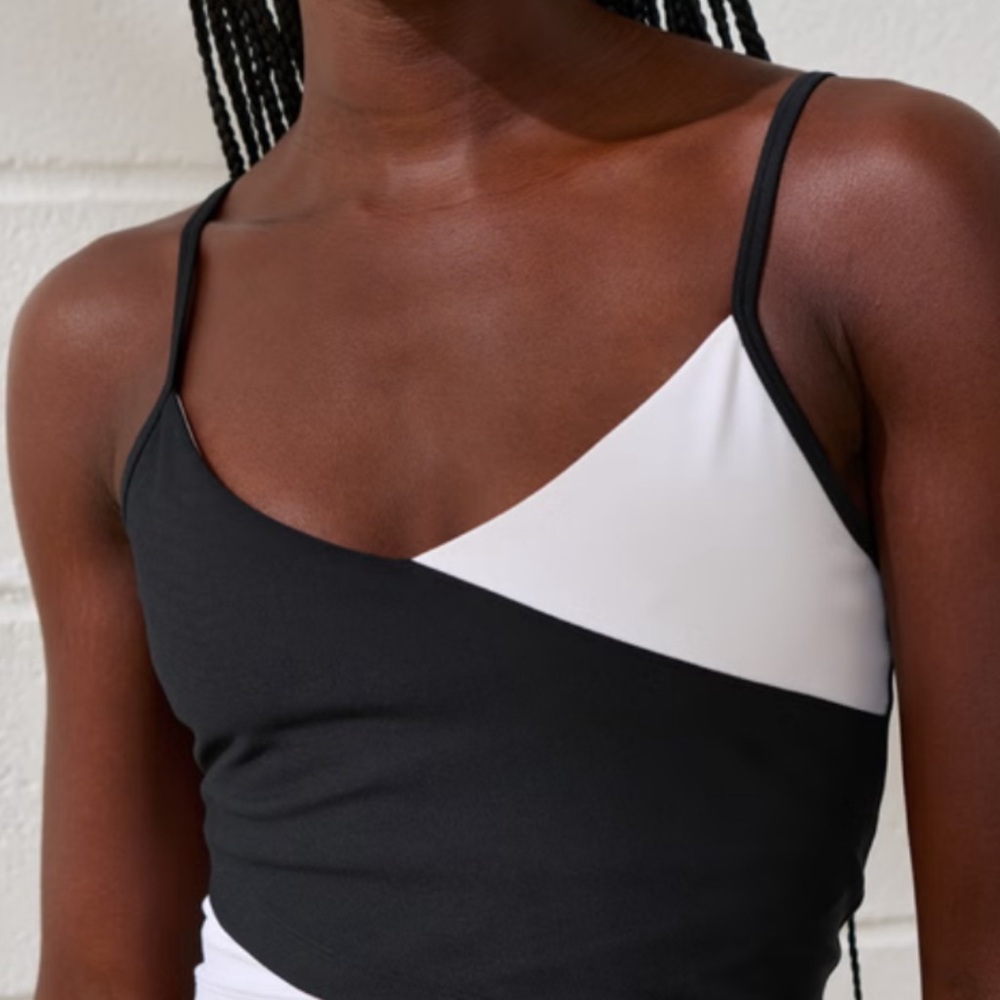 Women's
YPB sculptLUX Wrap Cami Tank size large